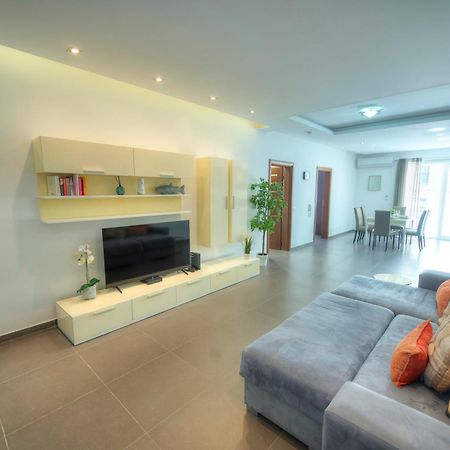 Bright & Large 2Bedrooms In Sliema Center Mpor1-1 외부 사진
