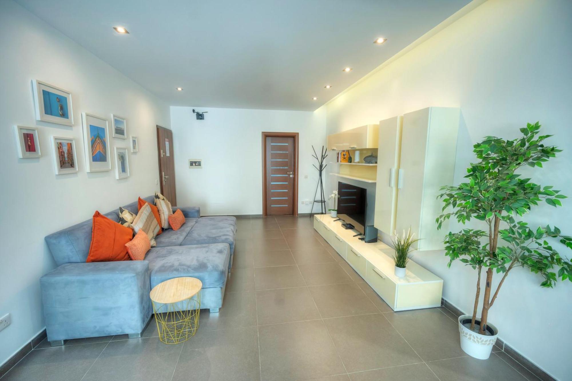 Bright & Large 2Bedrooms In Sliema Center Mpor1-1 외부 사진