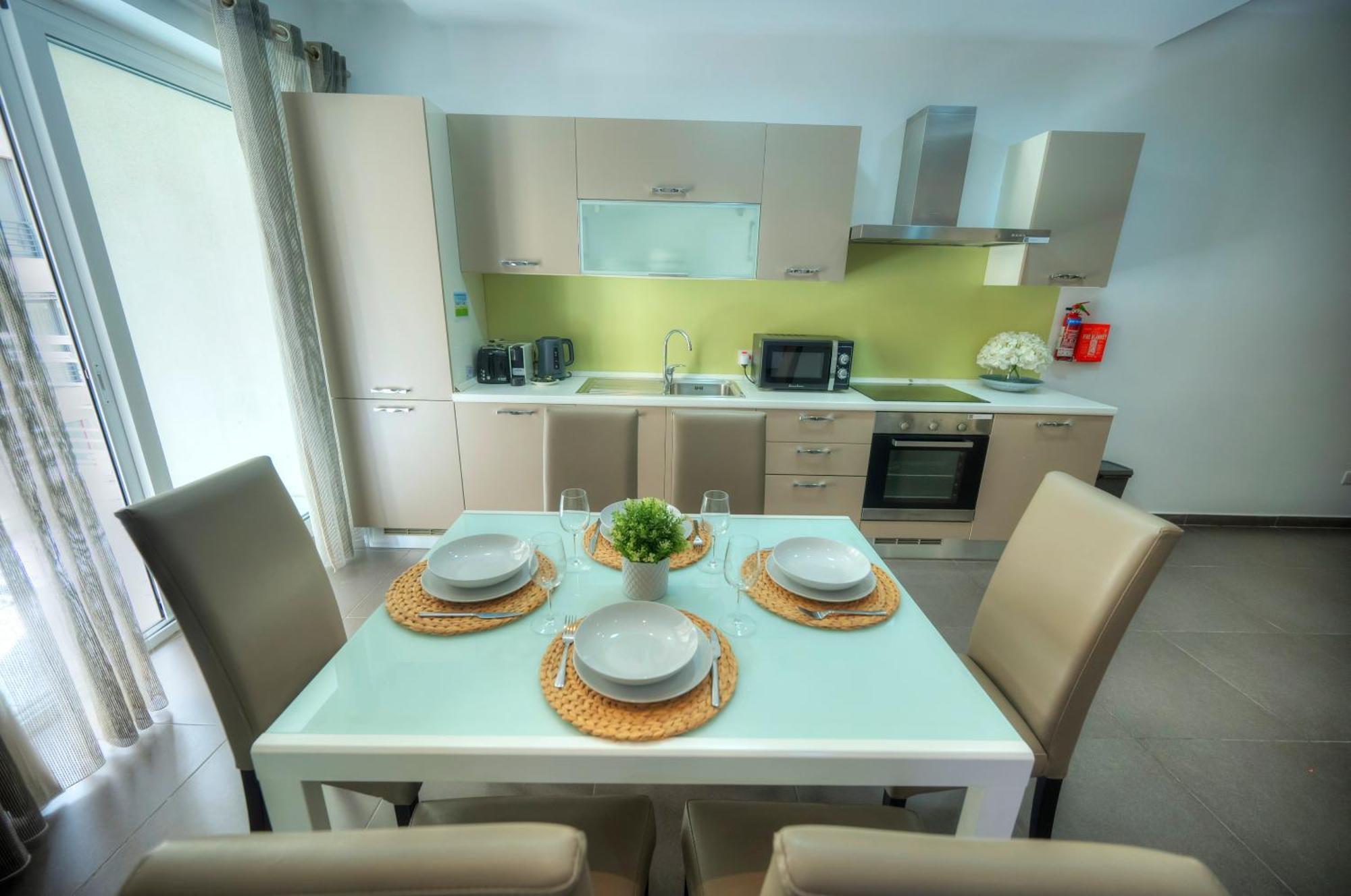 Bright & Large 2Bedrooms In Sliema Center Mpor1-1 외부 사진