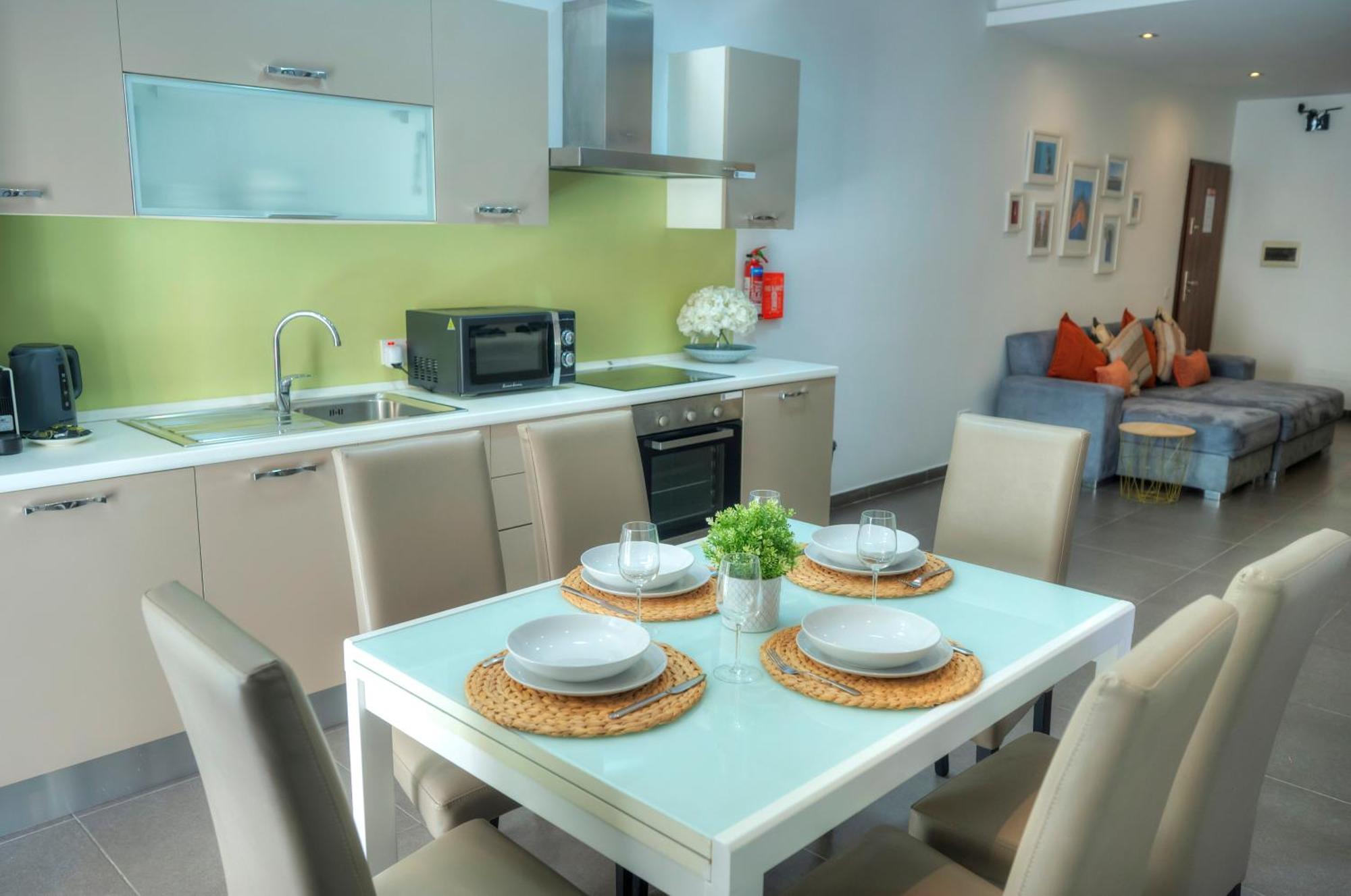 Bright & Large 2Bedrooms In Sliema Center Mpor1-1 외부 사진