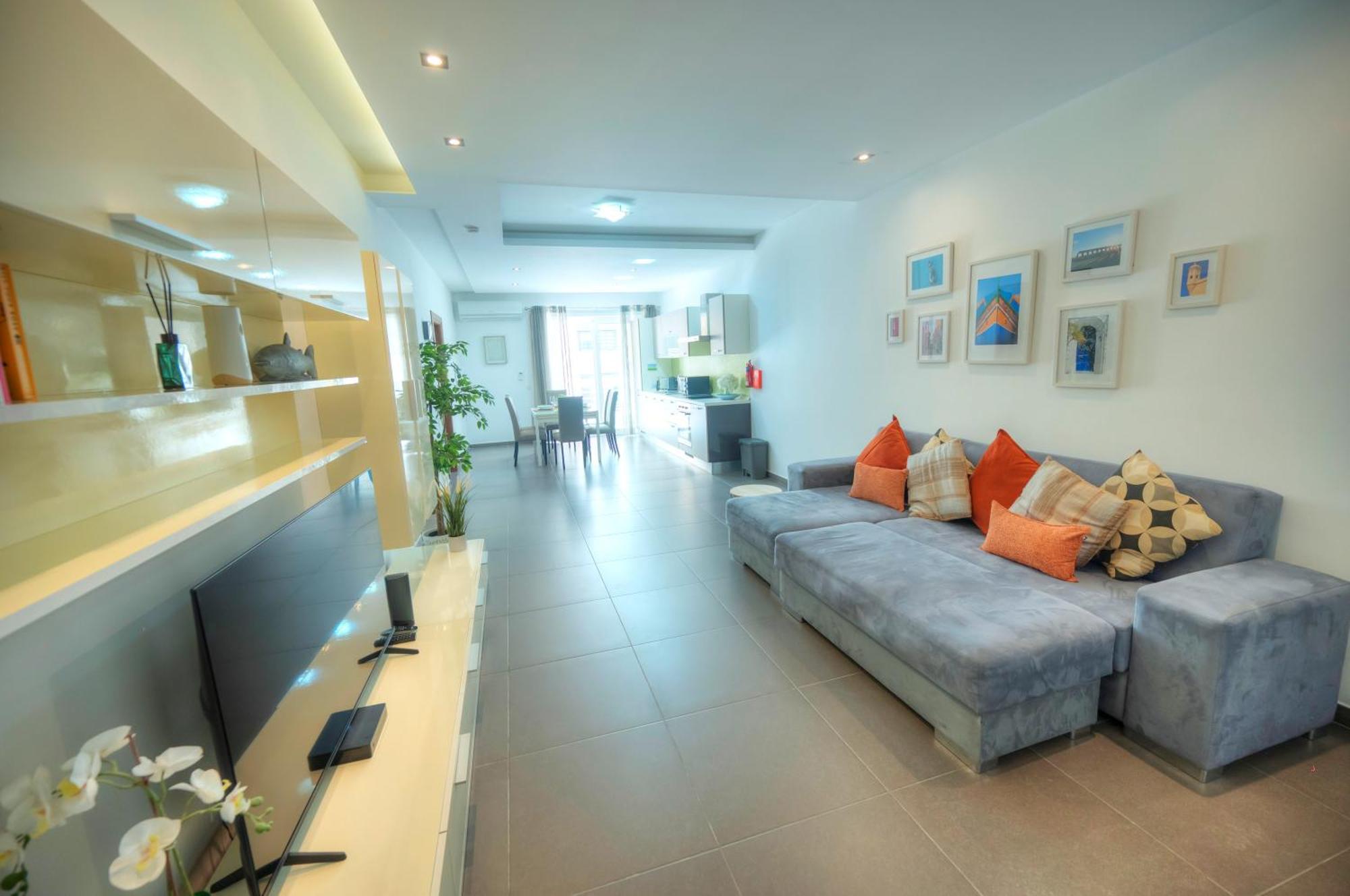 Bright & Large 2Bedrooms In Sliema Center Mpor1-1 외부 사진
