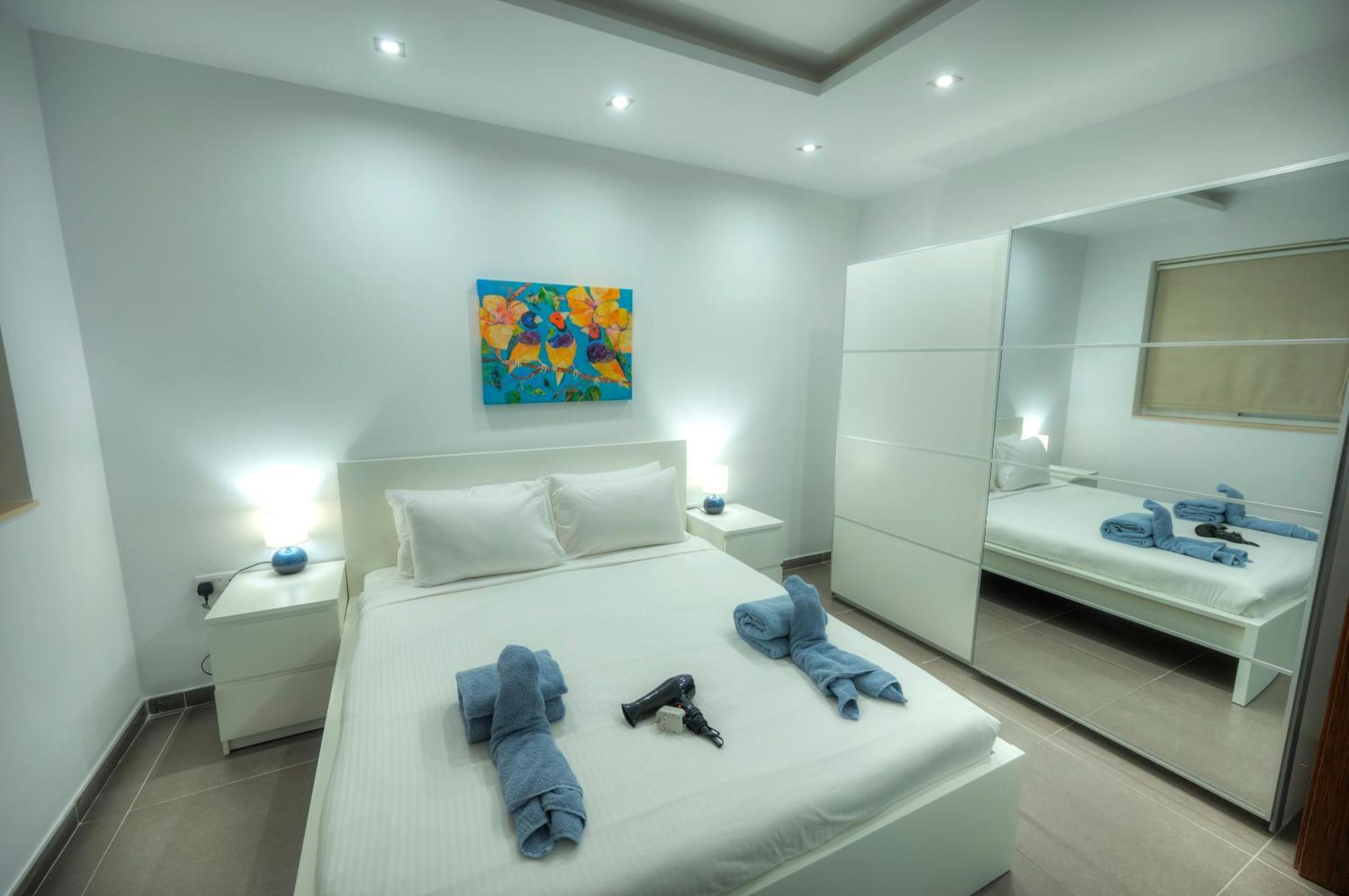 Bright & Large 2Bedrooms In Sliema Center Mpor1-1 외부 사진